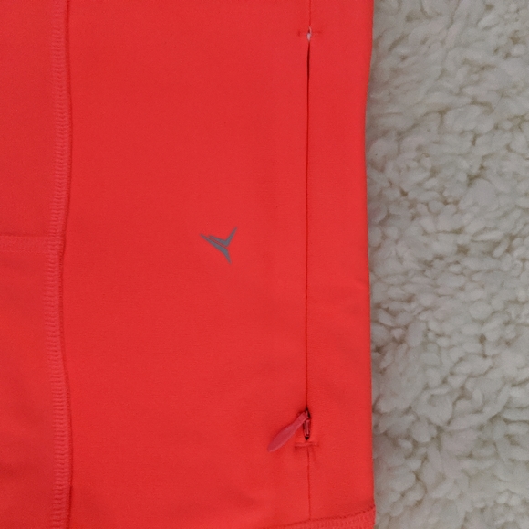 Old Navy Bike Shorts - Picture 4 of 5